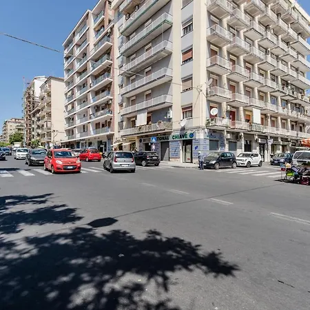 Etna View Superior Flat With Terrace And Jacuzzi Apartment Catania Exterior photo